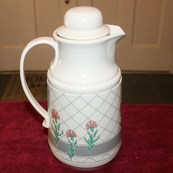 Thermos Carafe - Phoenix Plastic Floral Hot or Cold Beverages - Picture 2 of 4